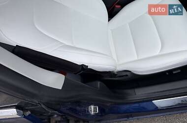 Седан Tesla Model 3 2019 в Киеве