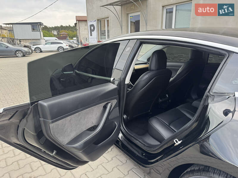 Седан Tesla Model 3 2019 в Луцьку фото 27 Седан Tesla Model 3 2019 в Луцьку