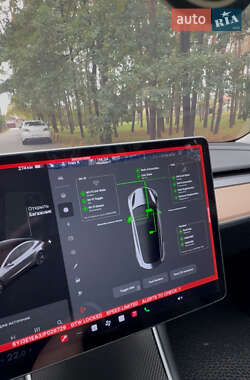Седан Tesla Model 3 2018 в 