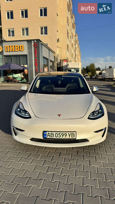 Седан Tesla Model 3 2021 в Вінниці фото 13 Седан Tesla Model 3 2021 в Вінниці