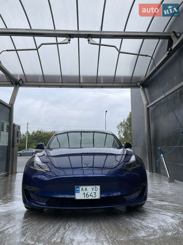 Седан Tesla Model 3 2022 в Софиевской Борщаговке