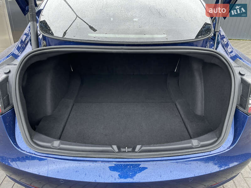 Седан Tesla Model 3 2022 в Софиевской Борщаговке