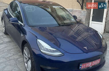 Седан Tesla Model 3 2018 в Кам'янець-Подільському