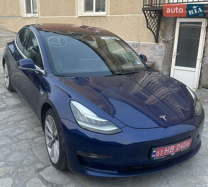Седан Tesla Model 3 2018 в Каменец-Подольском