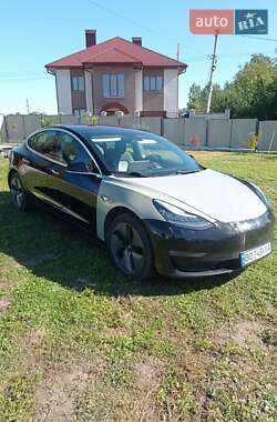 Седан Tesla Model 3 2018 в  фото 7 Седан Tesla Model 3 2018 в