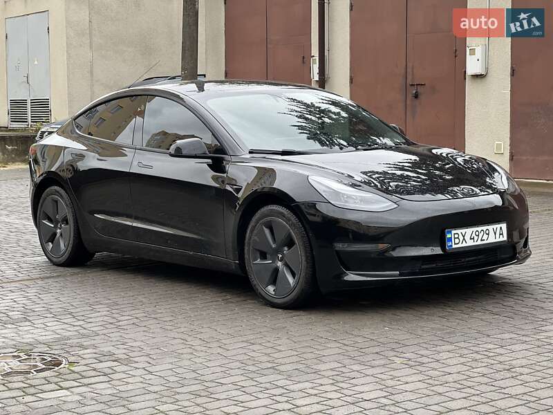 Седан Tesla Model 3 2022 в Каменец-Подольском