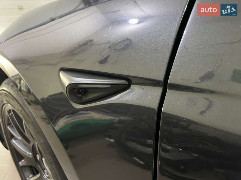 Седан Tesla Model 3 2025 в Бродах