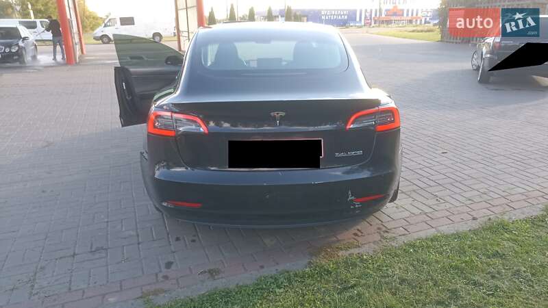 Седан Tesla Model 3 2019 в Луцьку