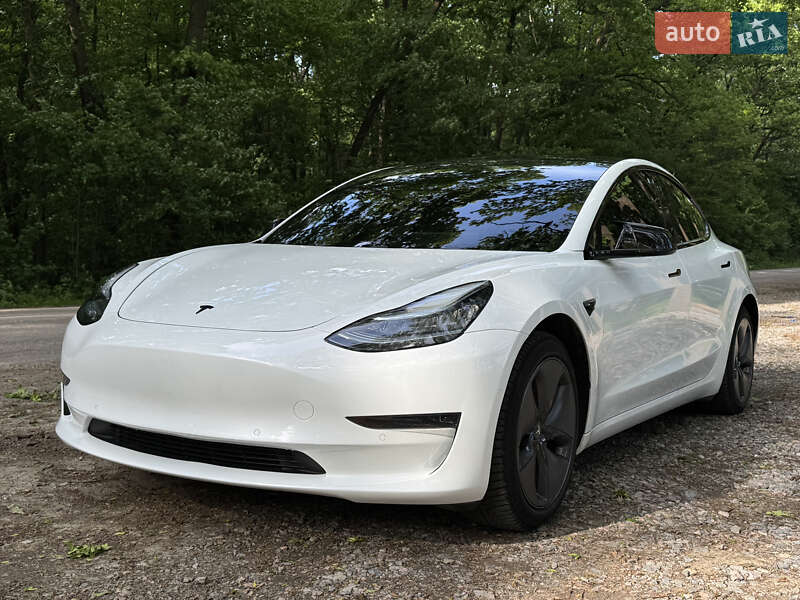 Седан Tesla Model 3 2019 в Кропивницькому