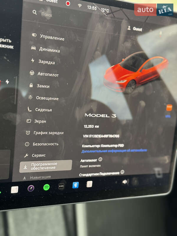 Седан Tesla Model 3 2024 в Дубно