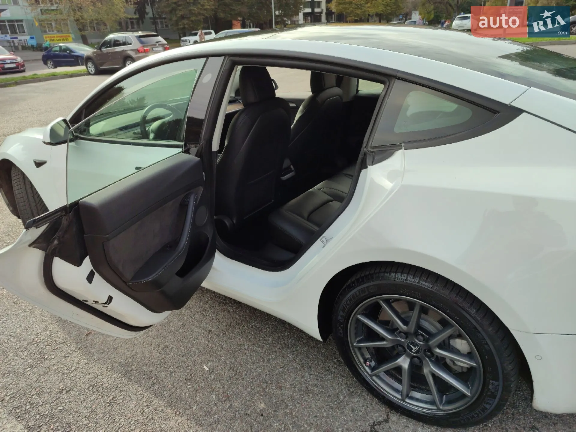 2022 Tesla Model 3 - мініатюра 35