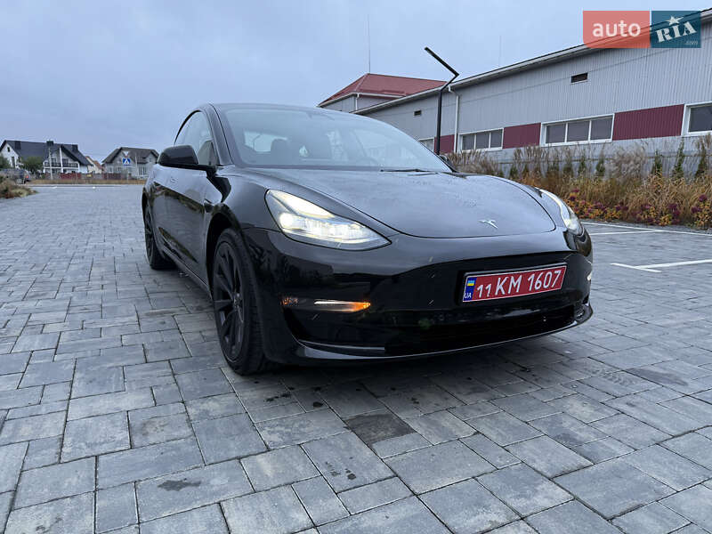 Седан Tesla Model 3 2022 в Луцьку фото 3 Седан Tesla Model 3 2022 в Луцьку