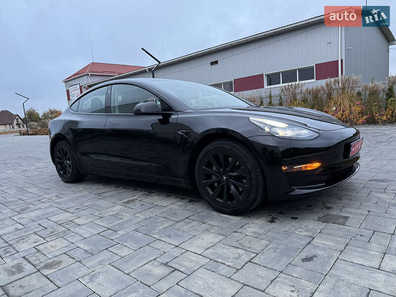Седан Tesla Model 3 2022 в Луцьку фото 8 Седан Tesla Model 3 2022 в Луцьку