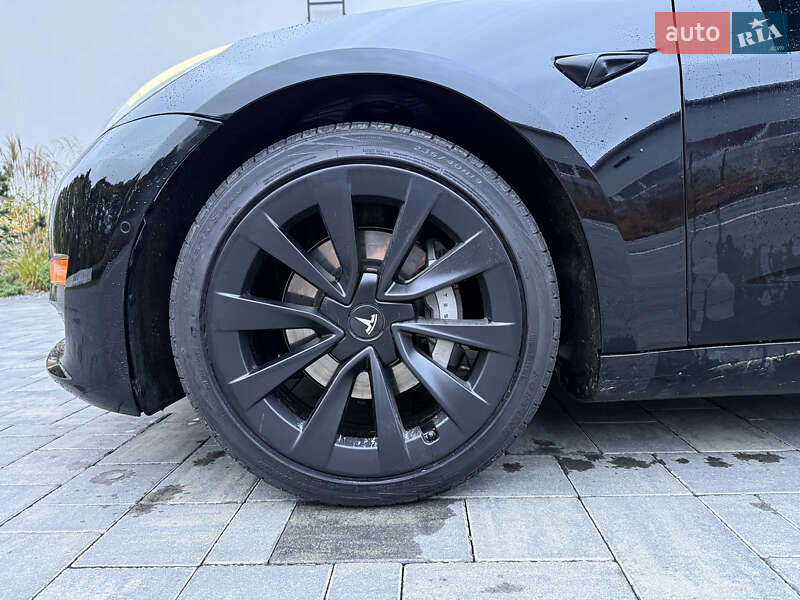 Седан Tesla Model 3 2022 в Луцьку фото 13 Седан Tesla Model 3 2022 в Луцьку