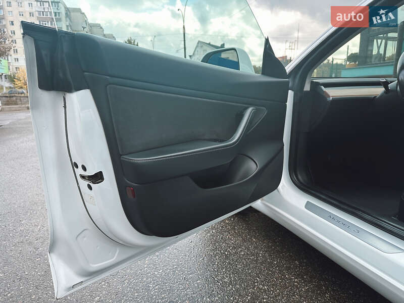 Седан Tesla Model 3 2019 в Сумах фото 26 Седан Tesla Model 3 2019 в Сумах