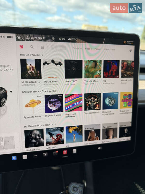 Седан Tesla Model 3 2022 в Виннице