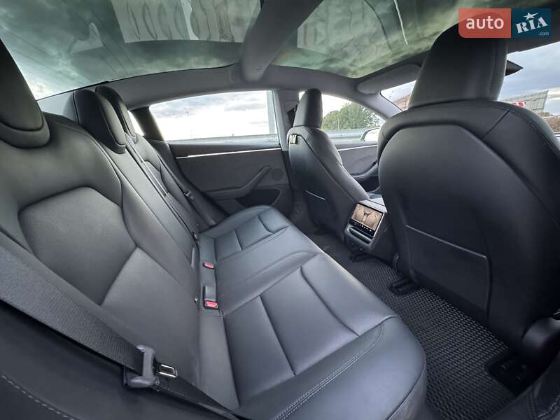 Седан Tesla Model 3 2024 в Борисполе фото 33 Седан Tesla Model 3 2024 в Борисполе