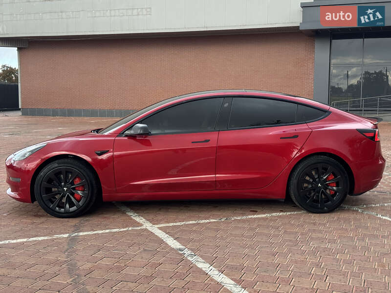 Седан Tesla Model 3 2022 в Одессе