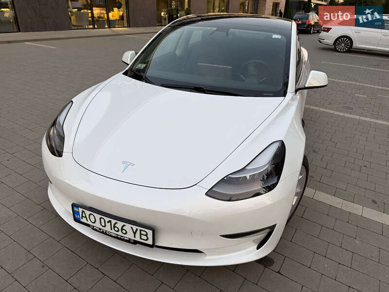 Седан Tesla Model 3 2021 в Ужгороде фото 40 Седан Tesla Model 3 2021 в Ужгороде