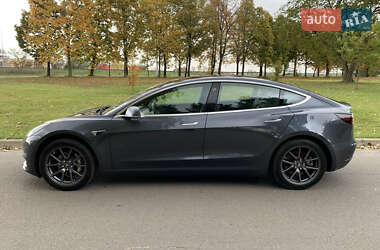 Седан Tesla Model 3 2018 в 