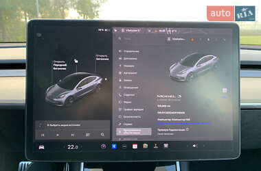 Седан Tesla Model 3 2018 в 