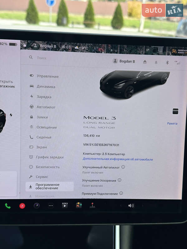 Седан Tesla Model 3 2019 в Чернівцях