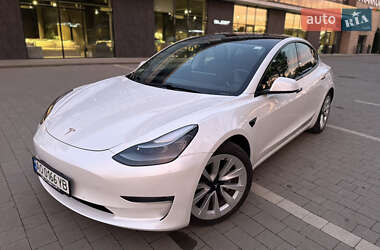 Седан Tesla Model 3 2021 в Ужгороде
