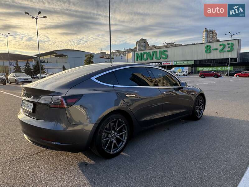 Седан Tesla Model 3 2019 в Києві фото 5 Седан Tesla Model 3 2019 в Києві