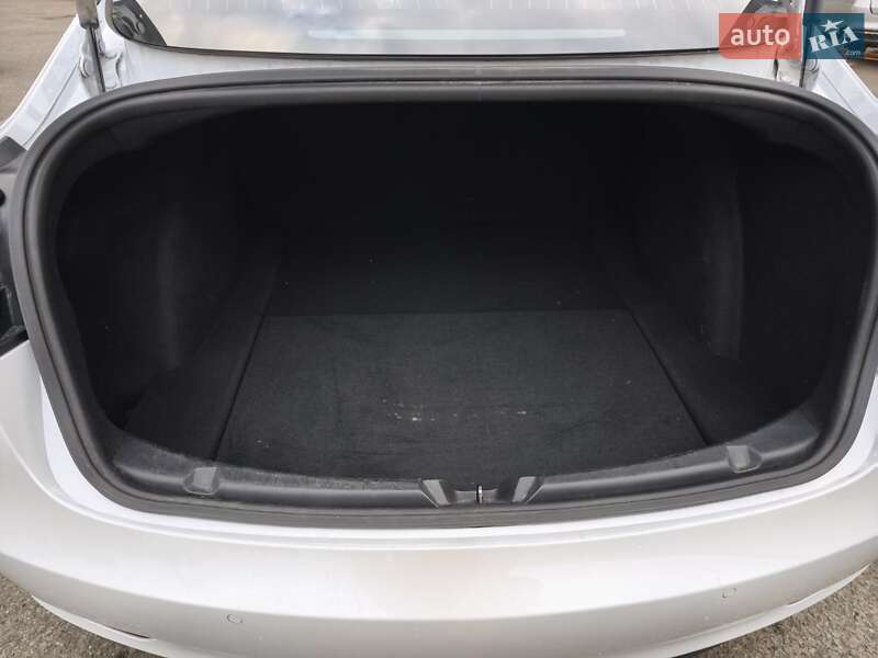 Седан Tesla Model 3 2019 в Киеве фото 53 Седан Tesla Model 3 2019 в Киеве