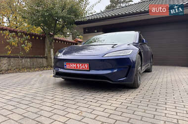 Седан Tesla Model 3 2024 в  фото 10 Седан Tesla Model 3 2024 в