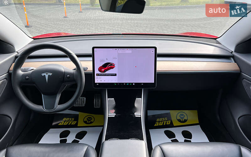 Седан Tesla Model 3 2019 в Львове фото 15 Седан Tesla Model 3 2019 в Львове