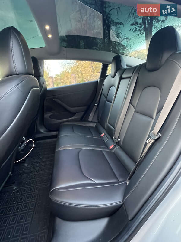 Седан Tesla Model 3 2018 в Валках фото 13 Седан Tesla Model 3 2018 в Валках