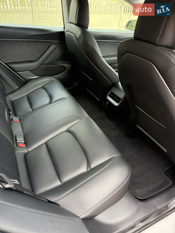 Седан Tesla Model 3 2021 в Луцке фото 22 Седан Tesla Model 3 2021 в Луцке