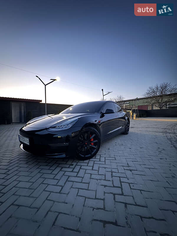 Tesla Model 3 2019 Tesla Model 3 2019