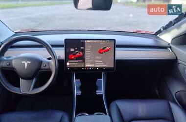 Седан Tesla Model 3 2018 в 
