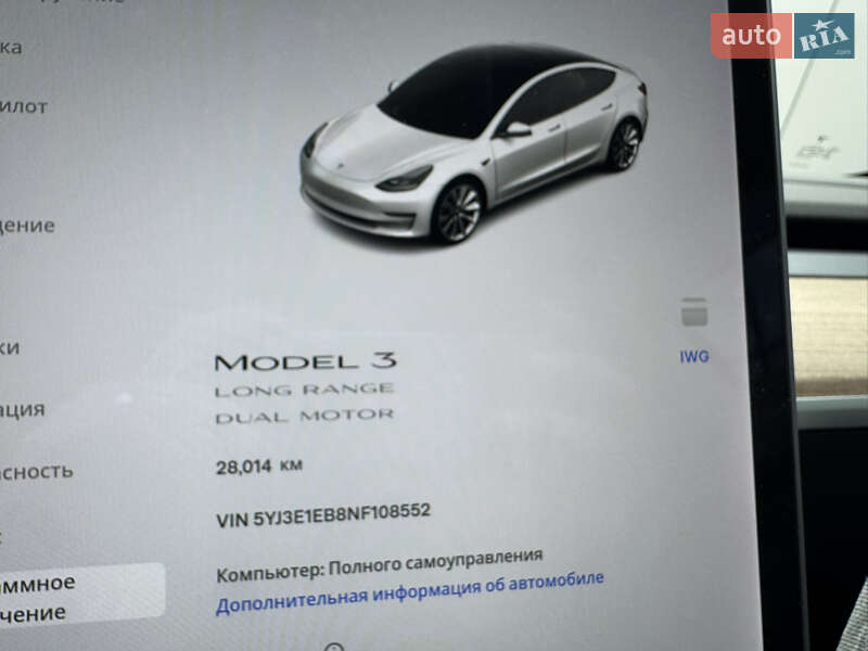 Седан Tesla Model 3 2021 в Ужгороде