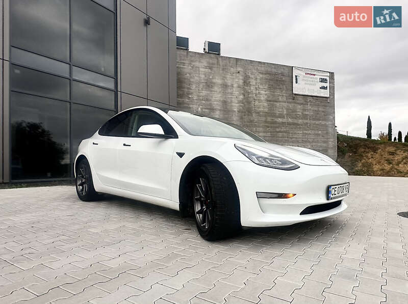 Седан Tesla Model 3 2020 в Черновцах фото 15 Седан Tesla Model 3 2020 в Черновцах