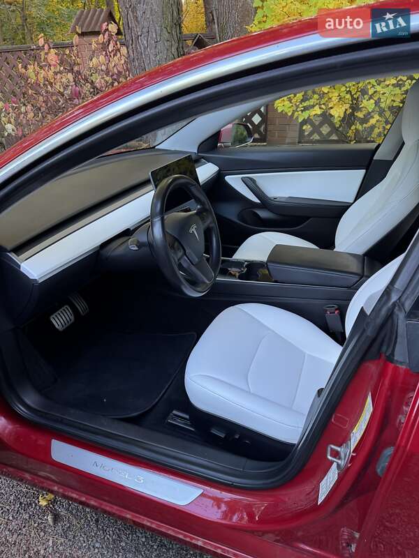 Седан Tesla Model 3 2018 в Білогородці фото 5 Седан Tesla Model 3 2018 в Білогородці