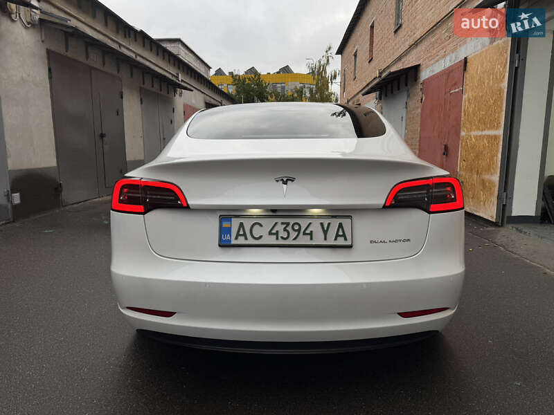 Седан Tesla Model 3 2021 в Киеве фото 8 Седан Tesla Model 3 2021 в Киеве