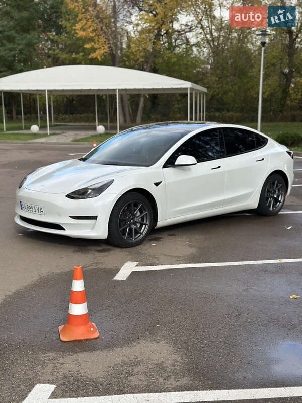Седан Tesla Model 3 2022 в Чернігові фото 10 Седан Tesla Model 3 2022 в Чернігові