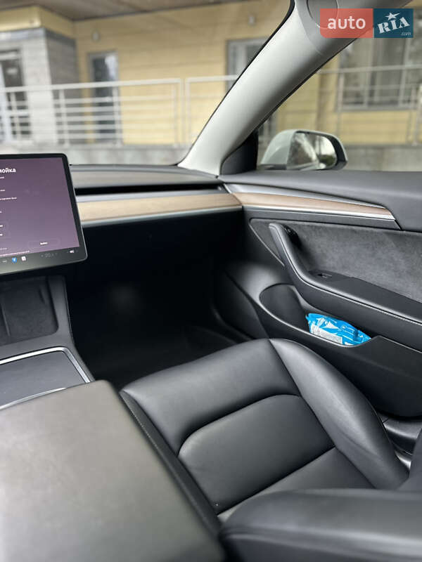 Седан Tesla Model 3 2022 в Чернігові фото 19 Седан Tesla Model 3 2022 в Чернігові