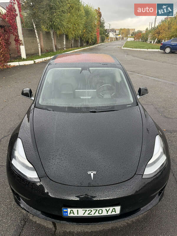 Седан Tesla Model 3 2019 в Киеве фото 18 Седан Tesla Model 3 2019 в Киеве