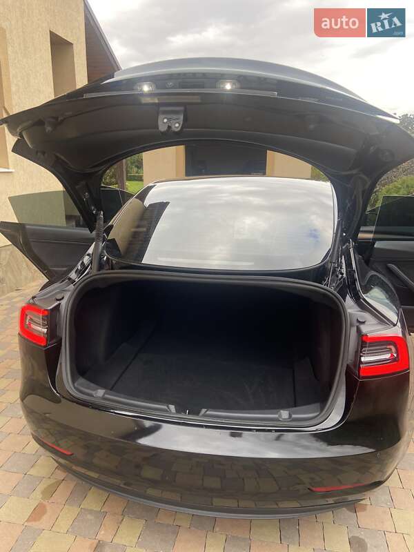 Седан Tesla Model 3 2021 в Ровно фото 10 Седан Tesla Model 3 2021 в Ровно
