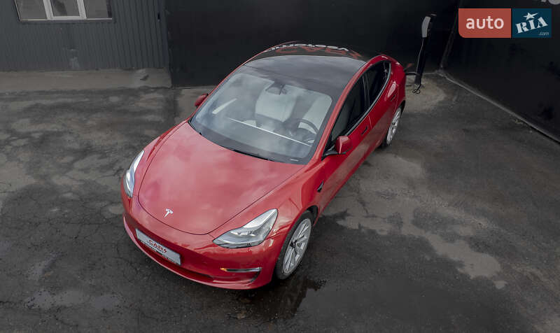 Седан Tesla Model 3 2022 в Киеве фото 2 Седан Tesla Model 3 2022 в Киеве