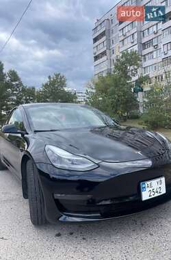 Седан Tesla Model 3 2023 в Каменском