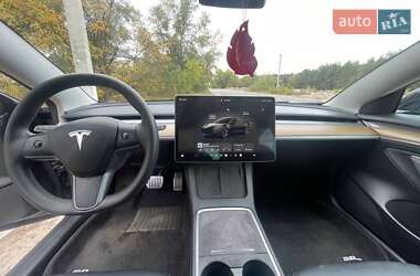 Седан Tesla Model 3 2023 в  фото 3 Седан Tesla Model 3 2023 в