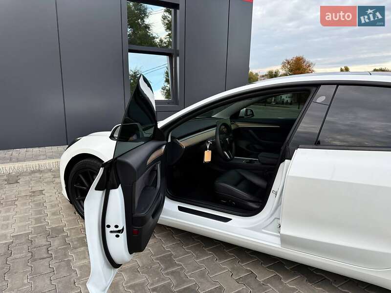 Седан Tesla Model 3 2022 в Кривому Розі фото 22 Седан Tesla Model 3 2022 в Кривому Розі