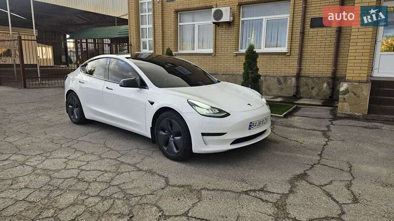 Седан Tesla Model 3 2019 в Знаменке фото 7 Седан Tesla Model 3 2019 в Знаменке