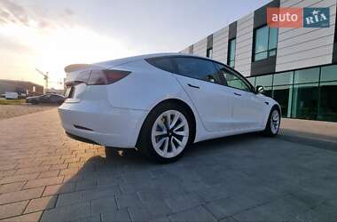 Седан Tesla Model 3 2021 в Хмельницком