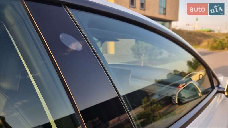 Седан Tesla Model 3 2021 в Хмельницькому